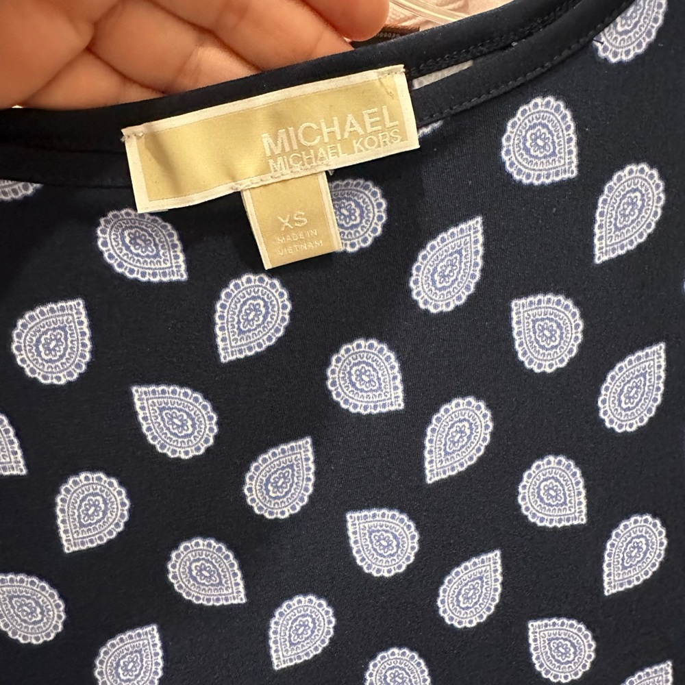 Like New Michael Kors Dress XS Blue. Over the head flow.